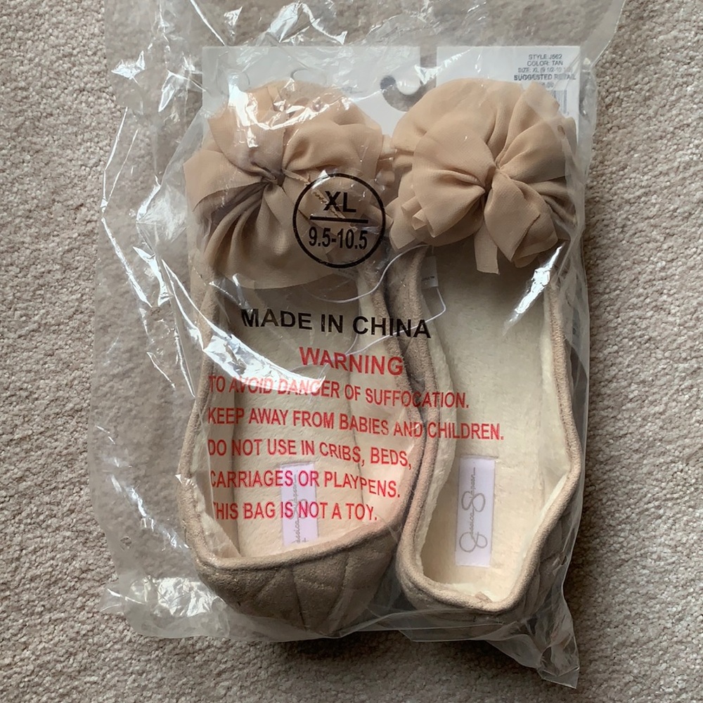 New! Jessica Simpson Slippers